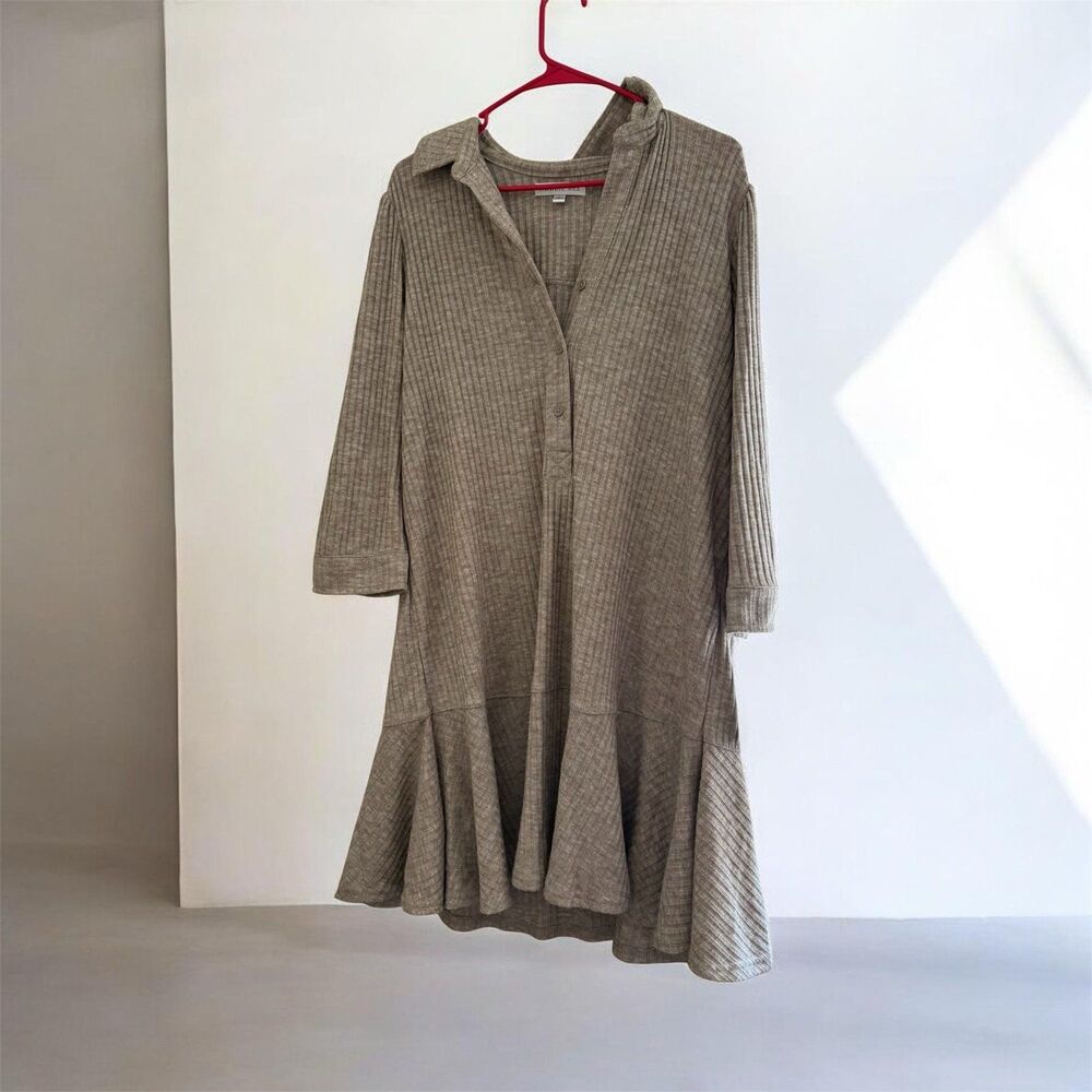 Taupe Ribbed Robbie Bee Collared Shift Dress with Ruffle Hem Size L